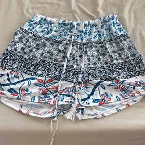 Lightweight shorts